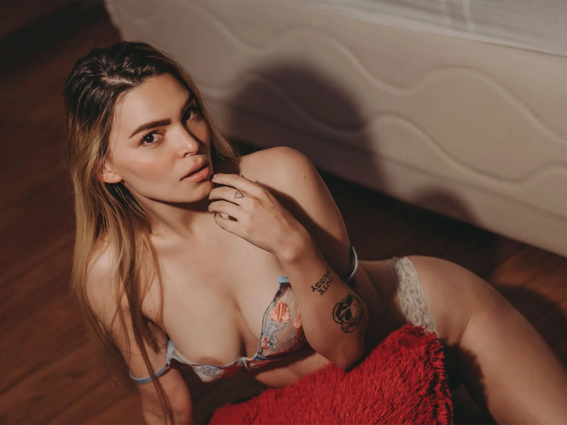 Live sex webcam photo for JulianaRider #3438389