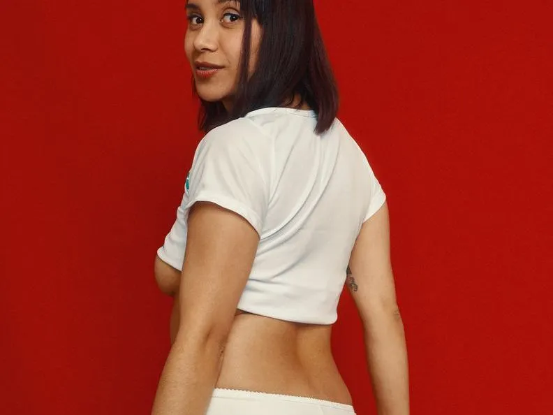 Live sex webcam photo for DannaJessy #3439345