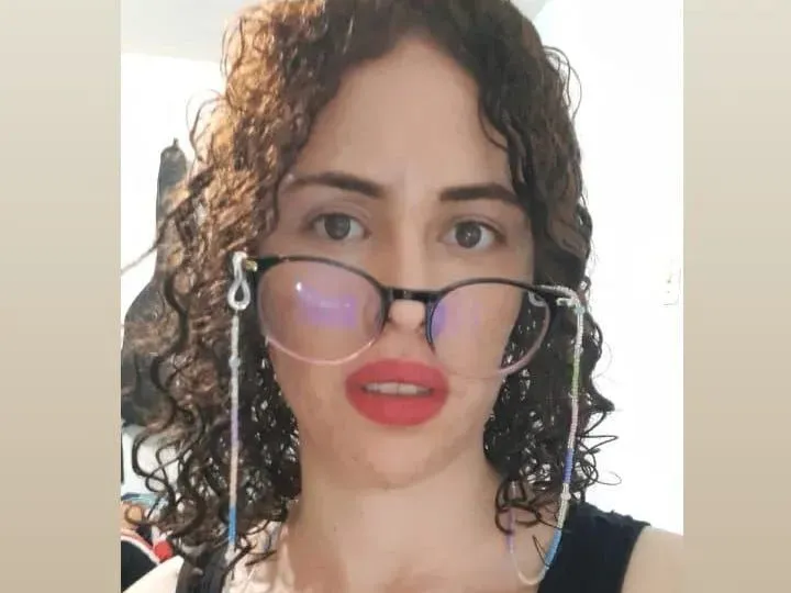 Live sex webcam photo for MollyBlade #3447180