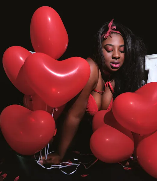 Live sex webcam photo for NaomiKing #4062065