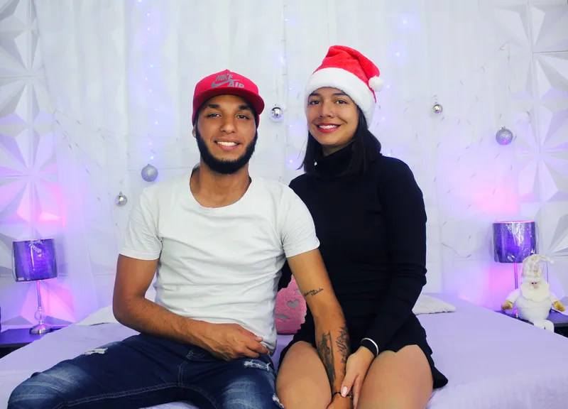 Live sex webcam photo for KeyshaandAlan #3828870