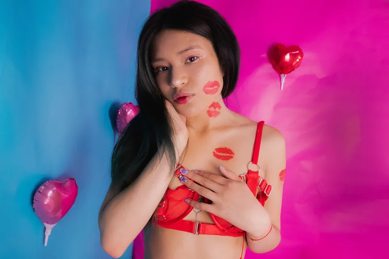 Live sex webcam photo for IriisYang #4088480