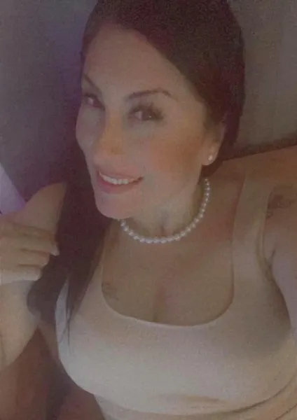 Live sex webcam photo for MonicaMillions #3437853