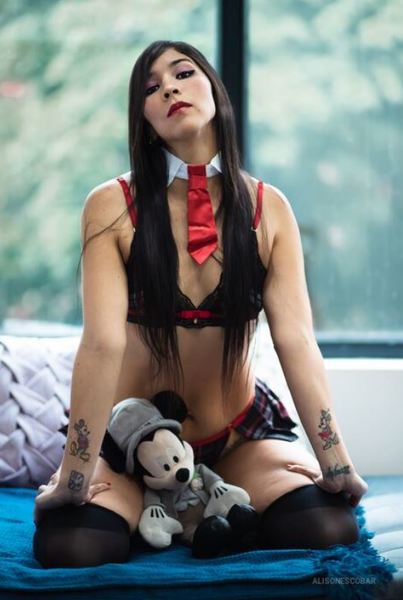 Live sex webcam photo for HilaryEscobar #3507328