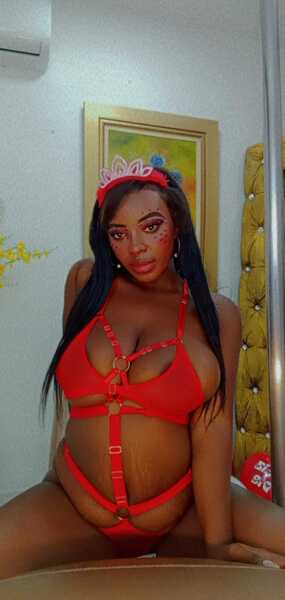 Live sex webcam photo for ElizaOlivery #4113427