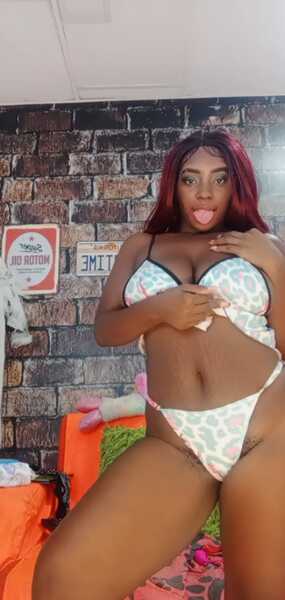 Live sex webcam photo for ElizaOlivery #3678497