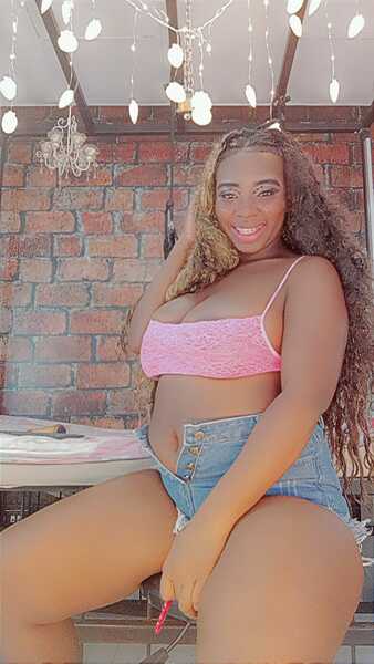 Live sex webcam photo for ElizaOlivery #4206689