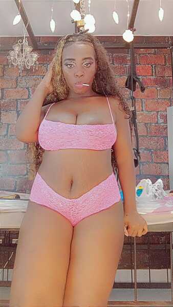 Live sex webcam photo for ElizaOlivery #4206684