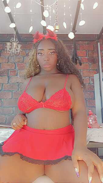 Live sex webcam photo for ElizaOlivery #4194739