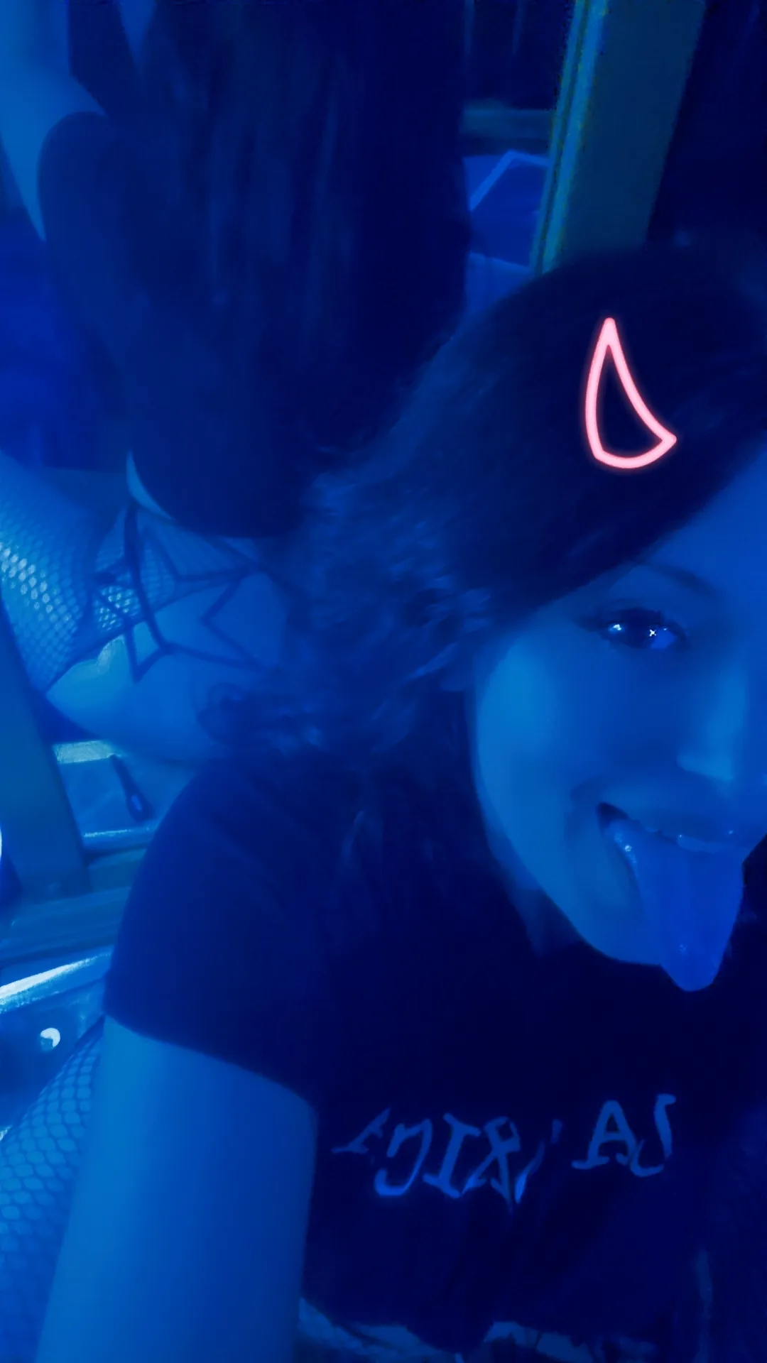 Live sex webcam photo for LilithDIVINE #7449217