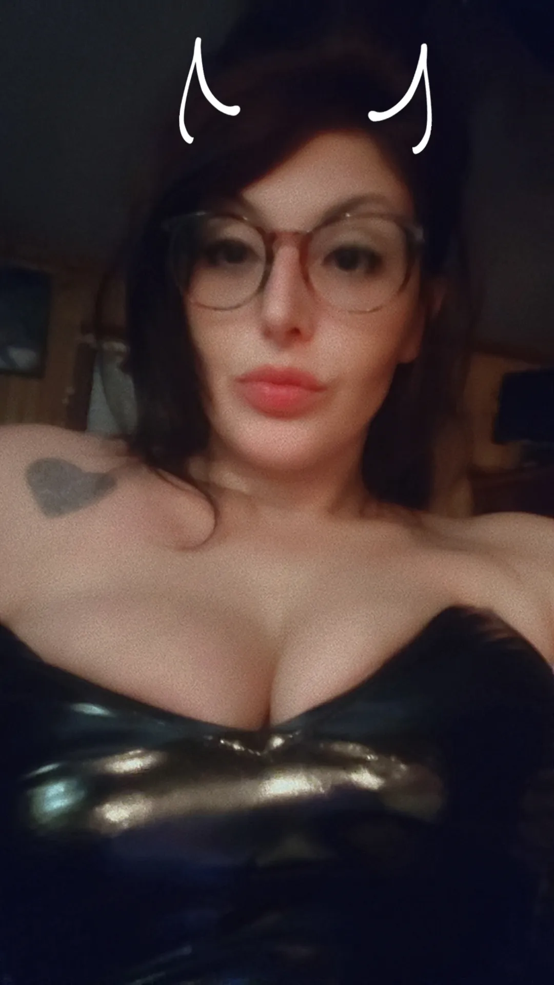 Live sex webcam photo for LilithDIVINE #7449218