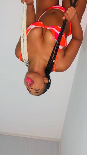 Live sex webcam photo for JaneJacckson #3564258