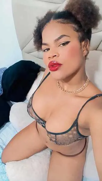 Live sex webcam photo for JaneJacckson #3564276