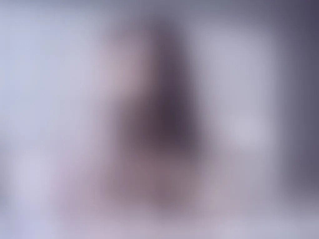 Live sex webcam photo for MiiaHills #5765678