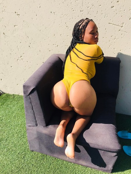 Live sex webcam photo for EbonyGoddess12 #3446006