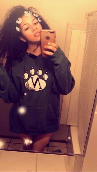 Live sex webcam photo for LotusFemme #3461914