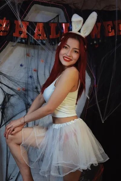 Live sex webcam photo for CloeCandy #3649766