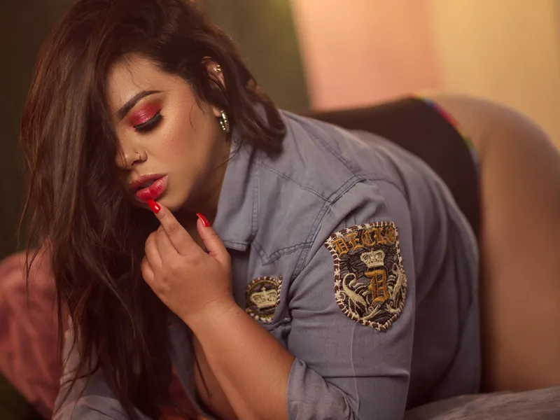 Live sex webcam photo for MiiahJoonness #5695338