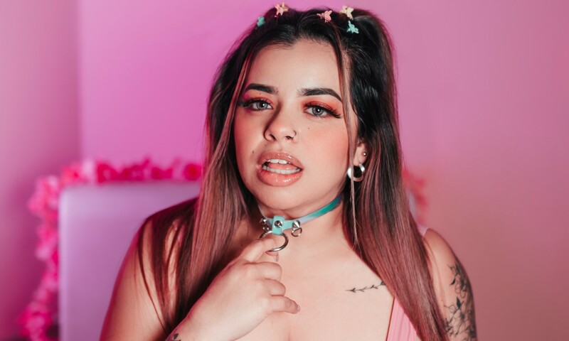 Live sex webcam photo for MiiahJoonness #3674308