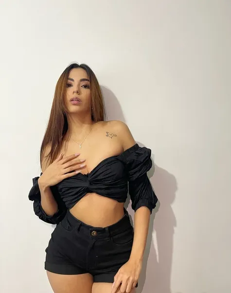 Live sex webcam photo for AleishaDamak #3460735