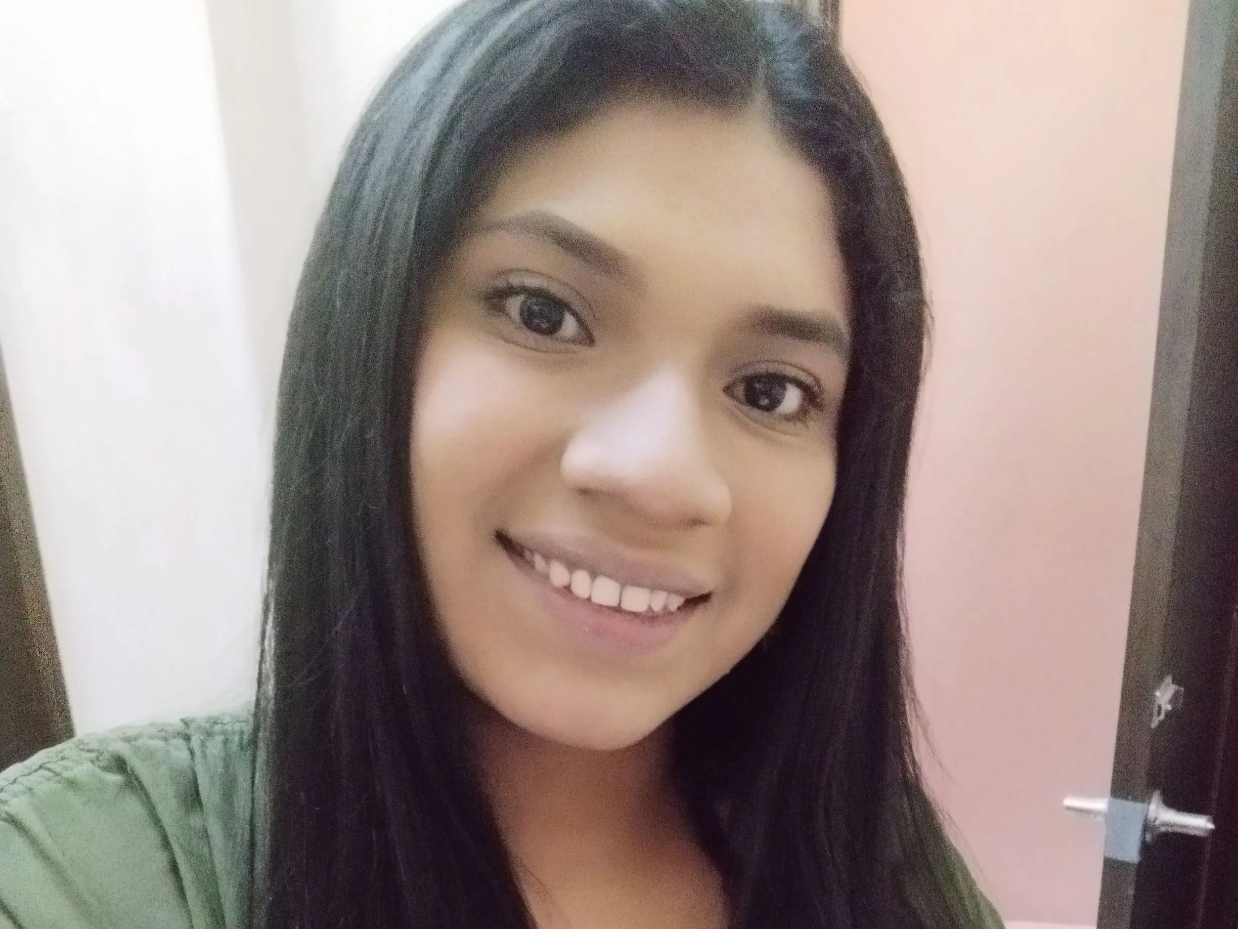 Live sex webcam photo for HayleiMason #3478694