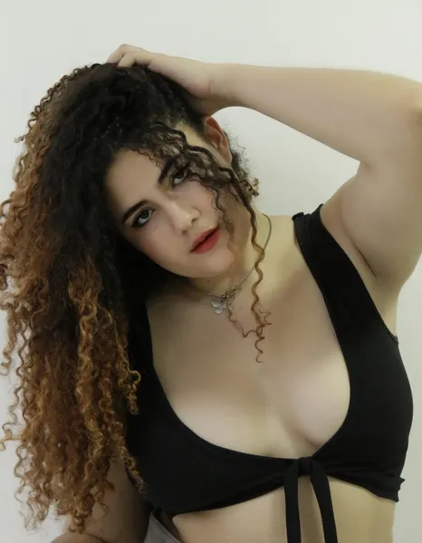 Live sex webcam photo for SharikBush #3469358