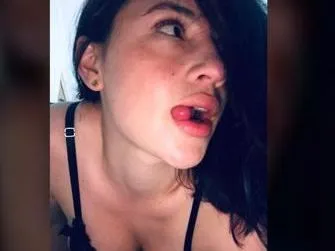 Live sex webcam photo for LenaaSmith #3479658