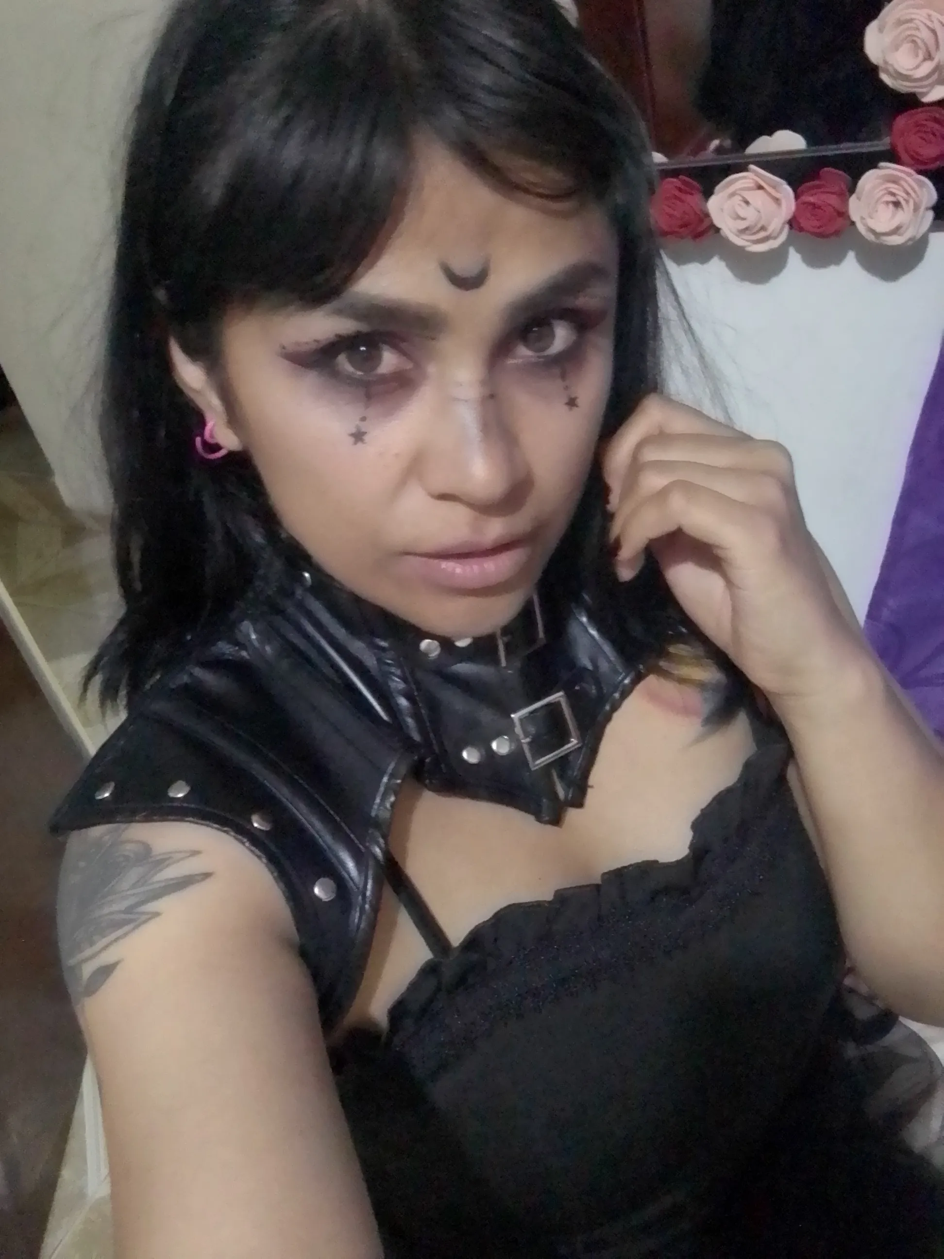 Live sex webcam photo for pinkyvioleta #7902565