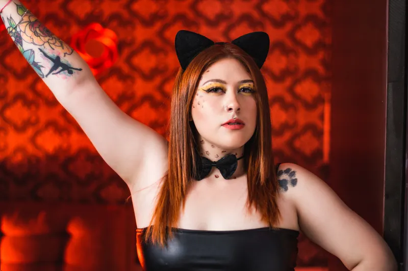 Live sex webcam photo for AllyRobertsx #3637776