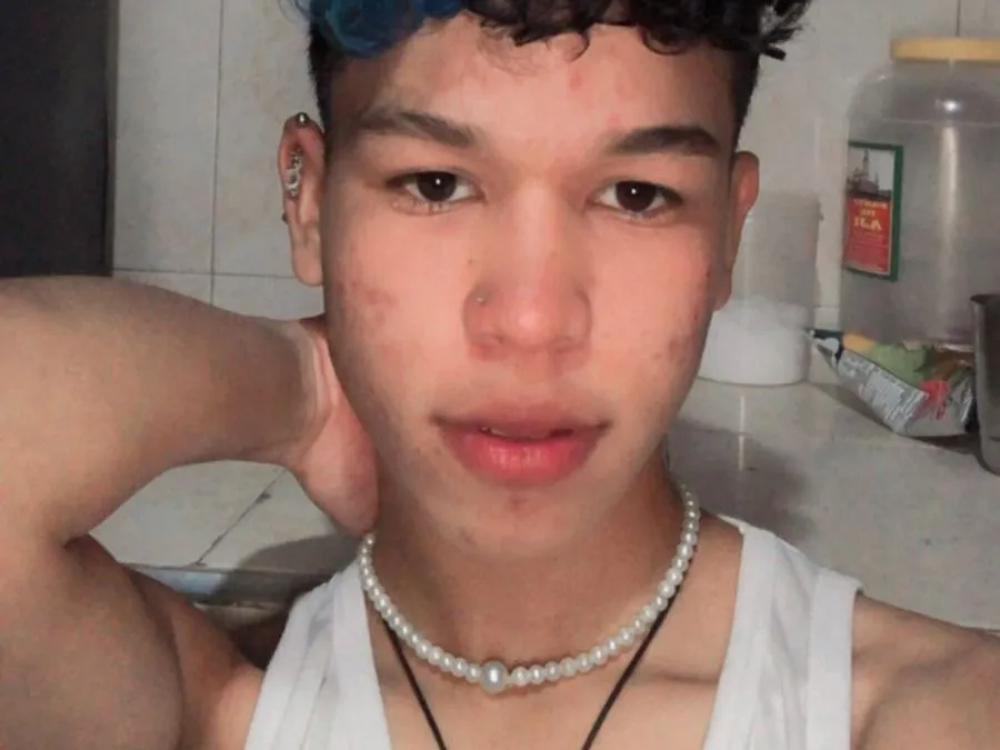 Live sex webcam photo for angelsteens #3466687