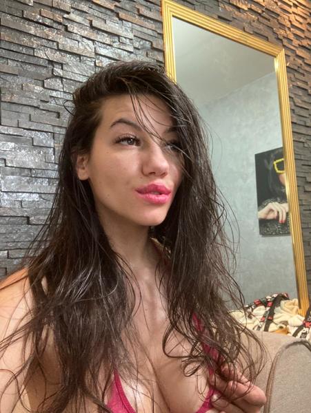 Live sex webcam photo for ANYICKA #3486265