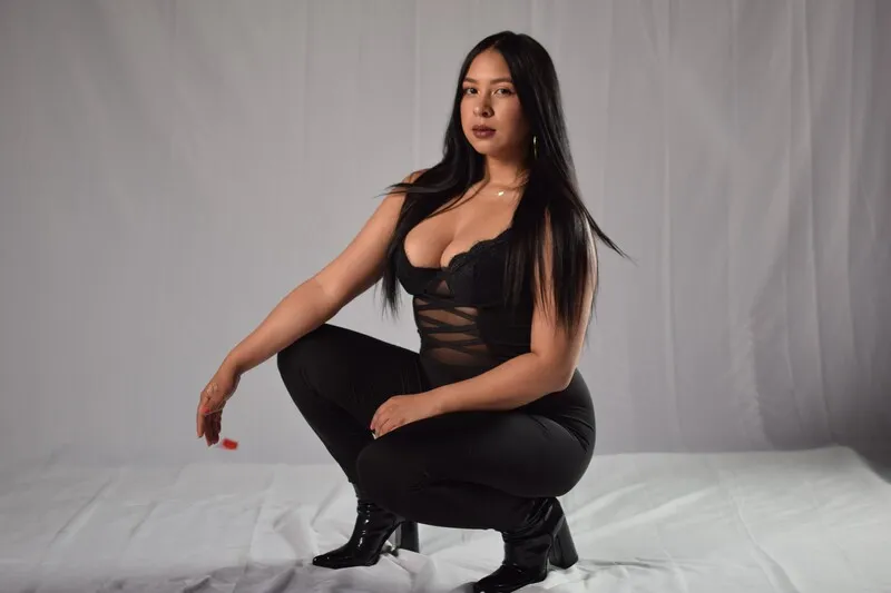 Live sex webcam photo for RachelScoott #5597923