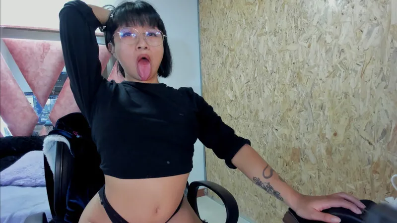Live sex webcam photo for TINANYTORRES #3511583