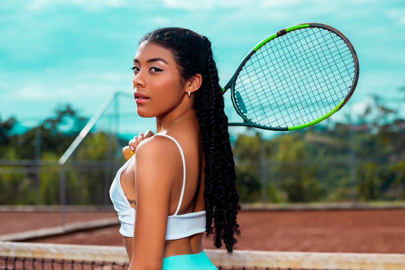 Live sex webcam photo for TharaHadid #3675901