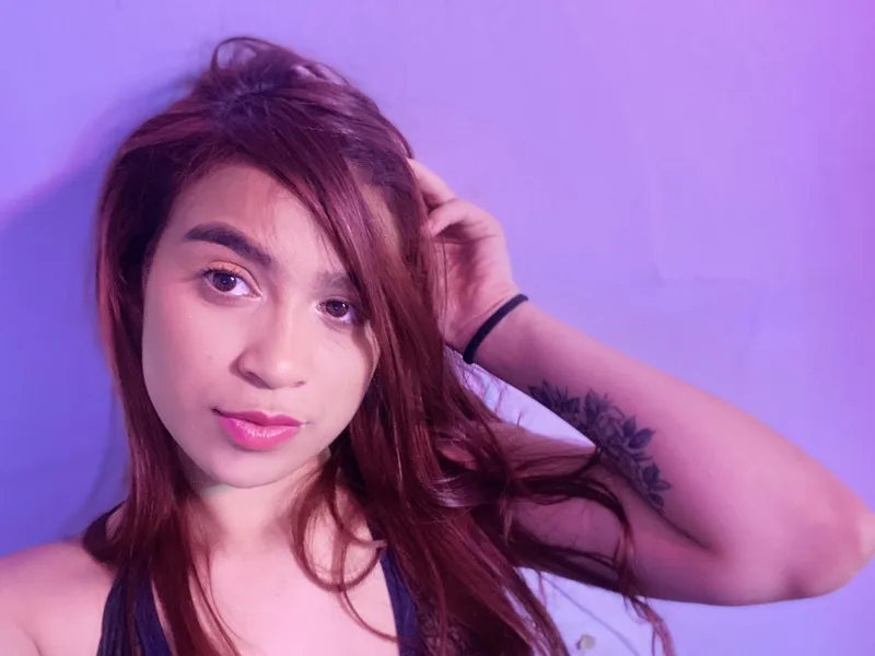 Live sex webcam photo for KarlaJonsss #3715406