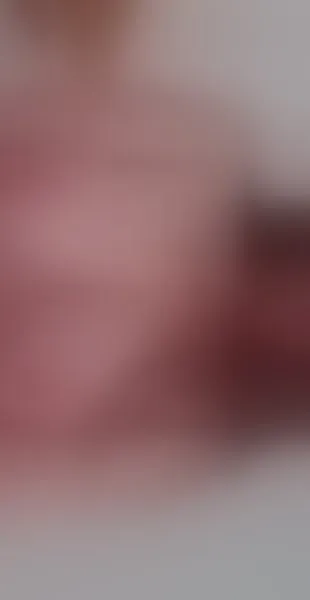 Live sex webcam photo for Rossee20 #3471599