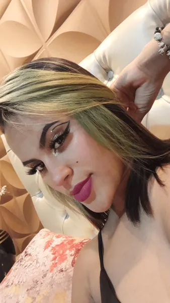 Live sex webcam photo for StacyHaley #3635072