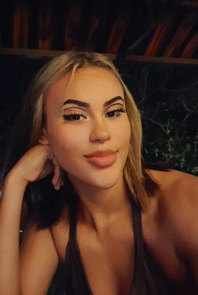 Live sex webcam photo for StacyHaley #3635070