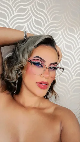 Live sex webcam photo for StacyHaley #3635078