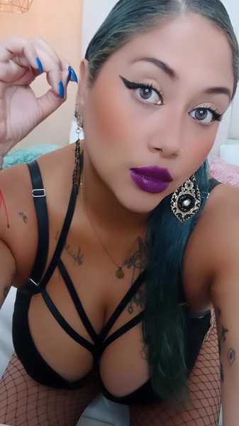 Live sex webcam photo for KeylaMackenzie #3491026