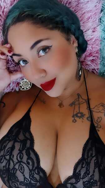 Live sex webcam photo for KeylaMackenzie #3694492