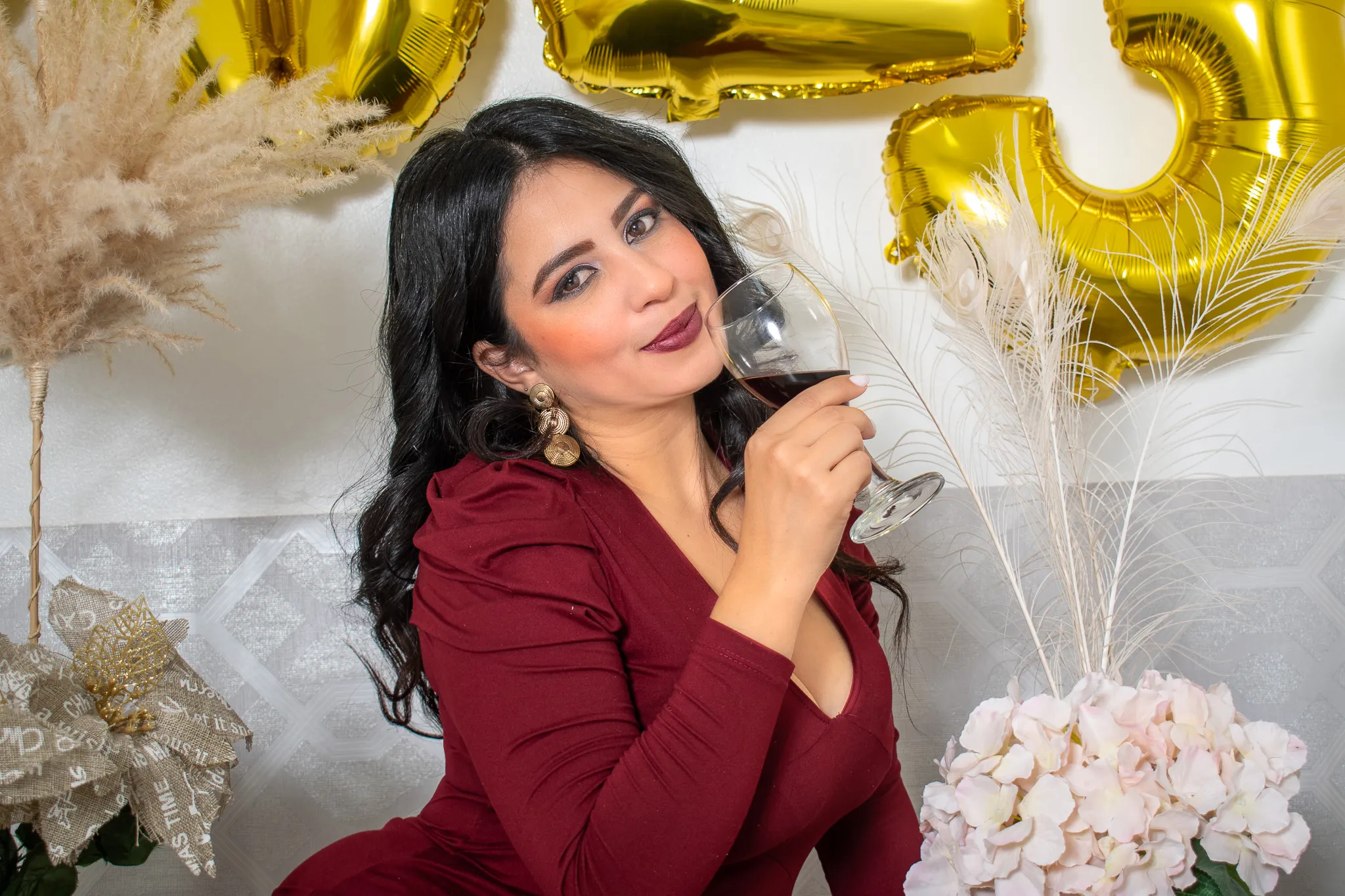 Live sex webcam photo for LauraCastaneda #7786975