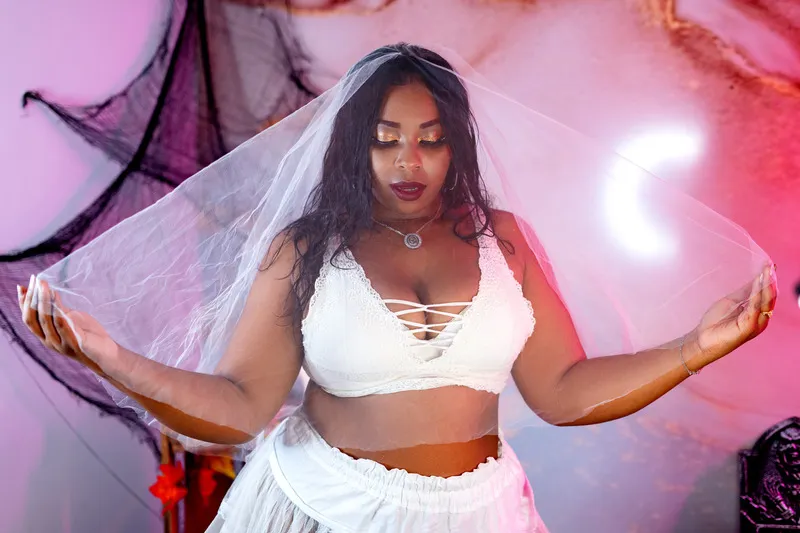 Live sex webcam photo for HannyMansonh #3683159