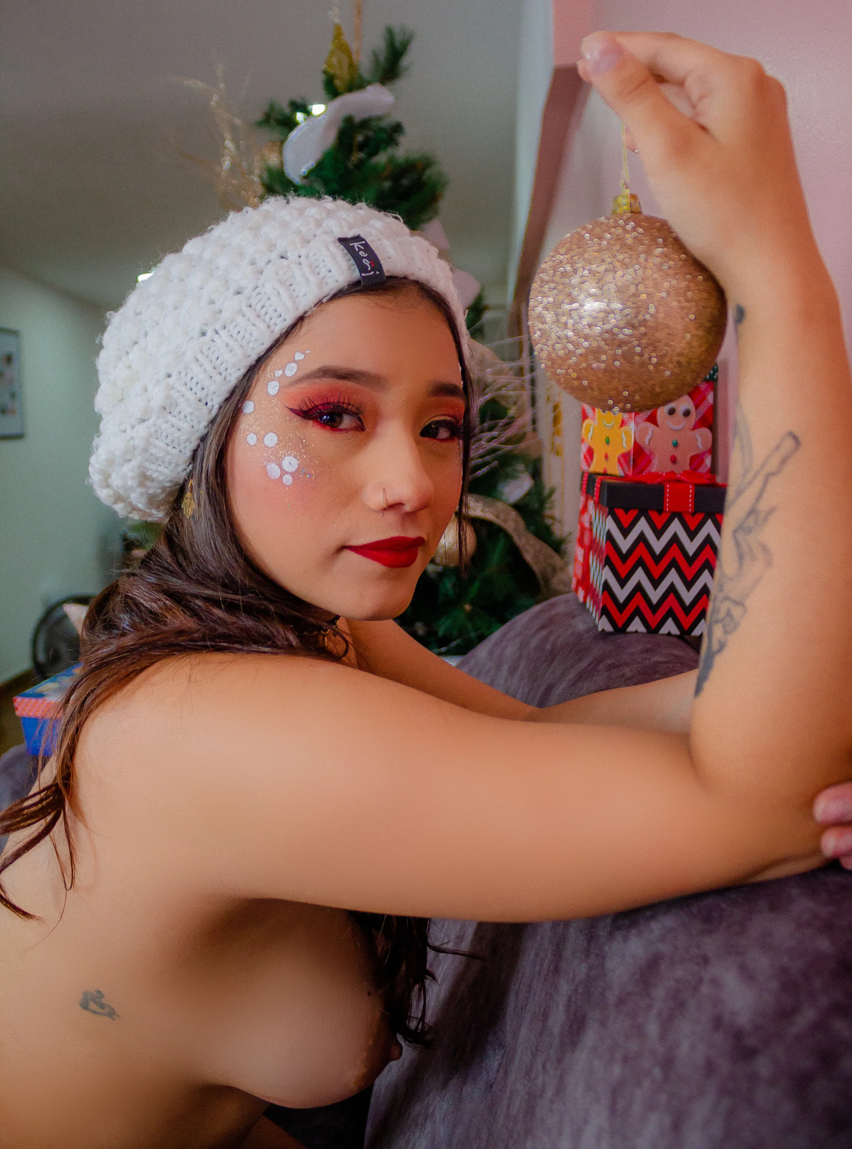 Live sex webcam photo for TinaClaytoon #7807543