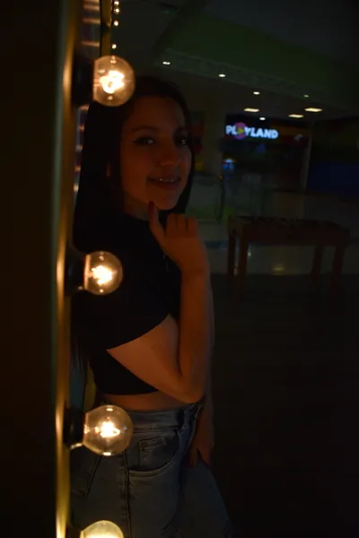 Live sex webcam photo for Abbypetite #3758110