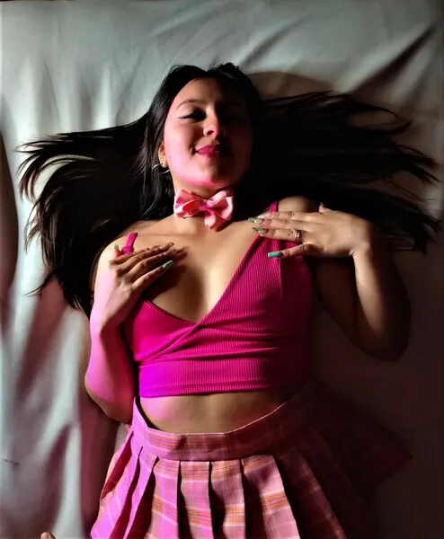 Live sex webcam photo for Abbypetite #4239046