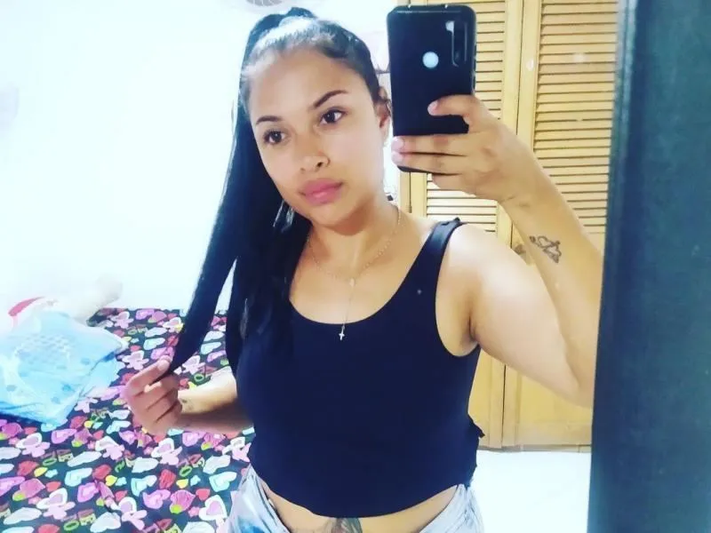 Live sex webcam photo for MadissonGardner #3478889