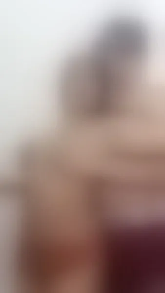 Live sex webcam photo for LolaNMike #3497213