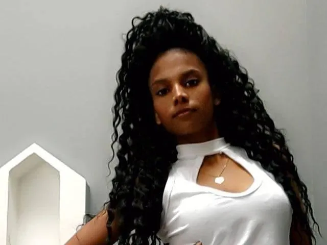 Live sex webcam photo for RachelSquirt18 #4003336