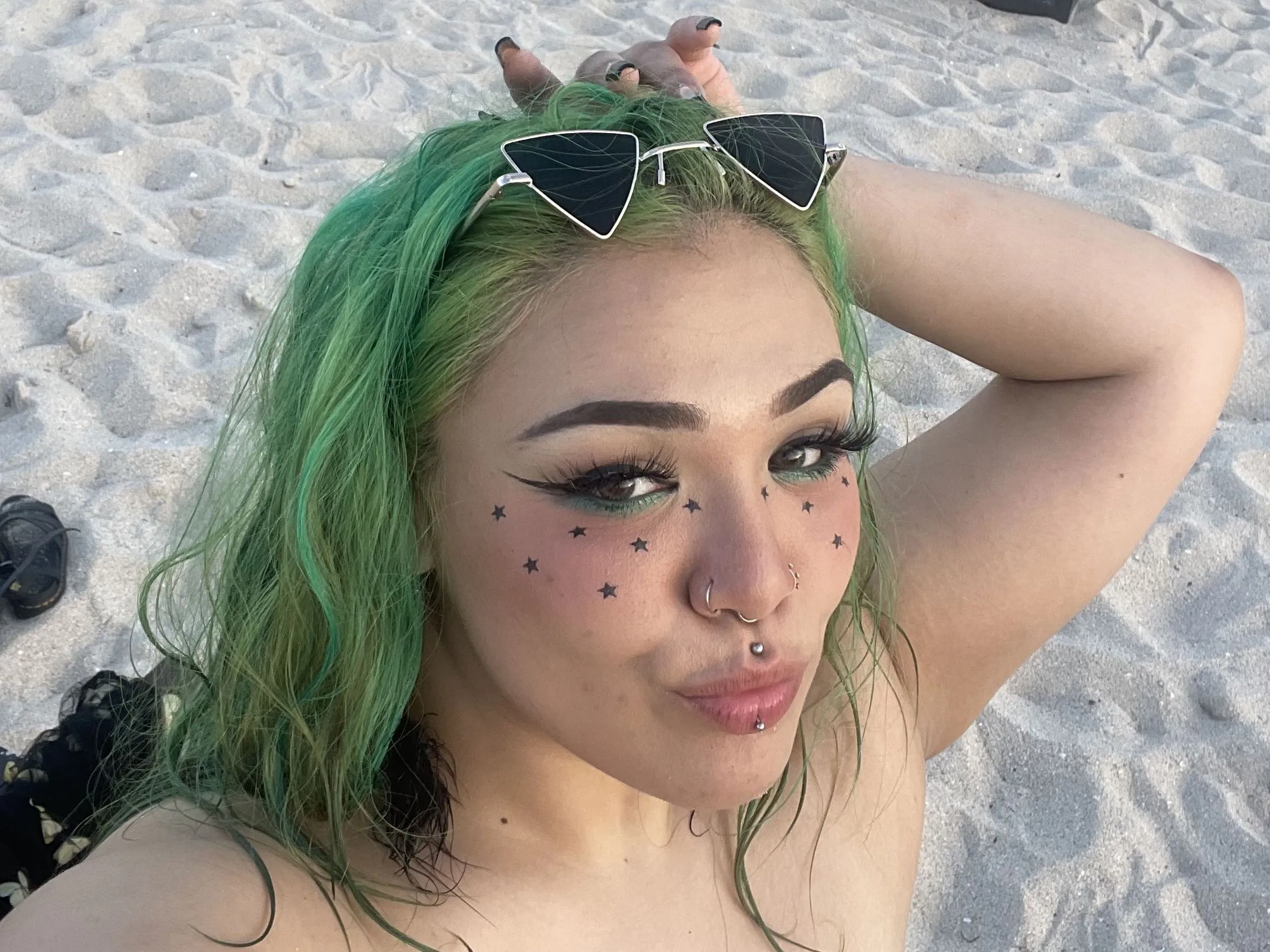 Live sex webcam photo for httpaddictss #3894603